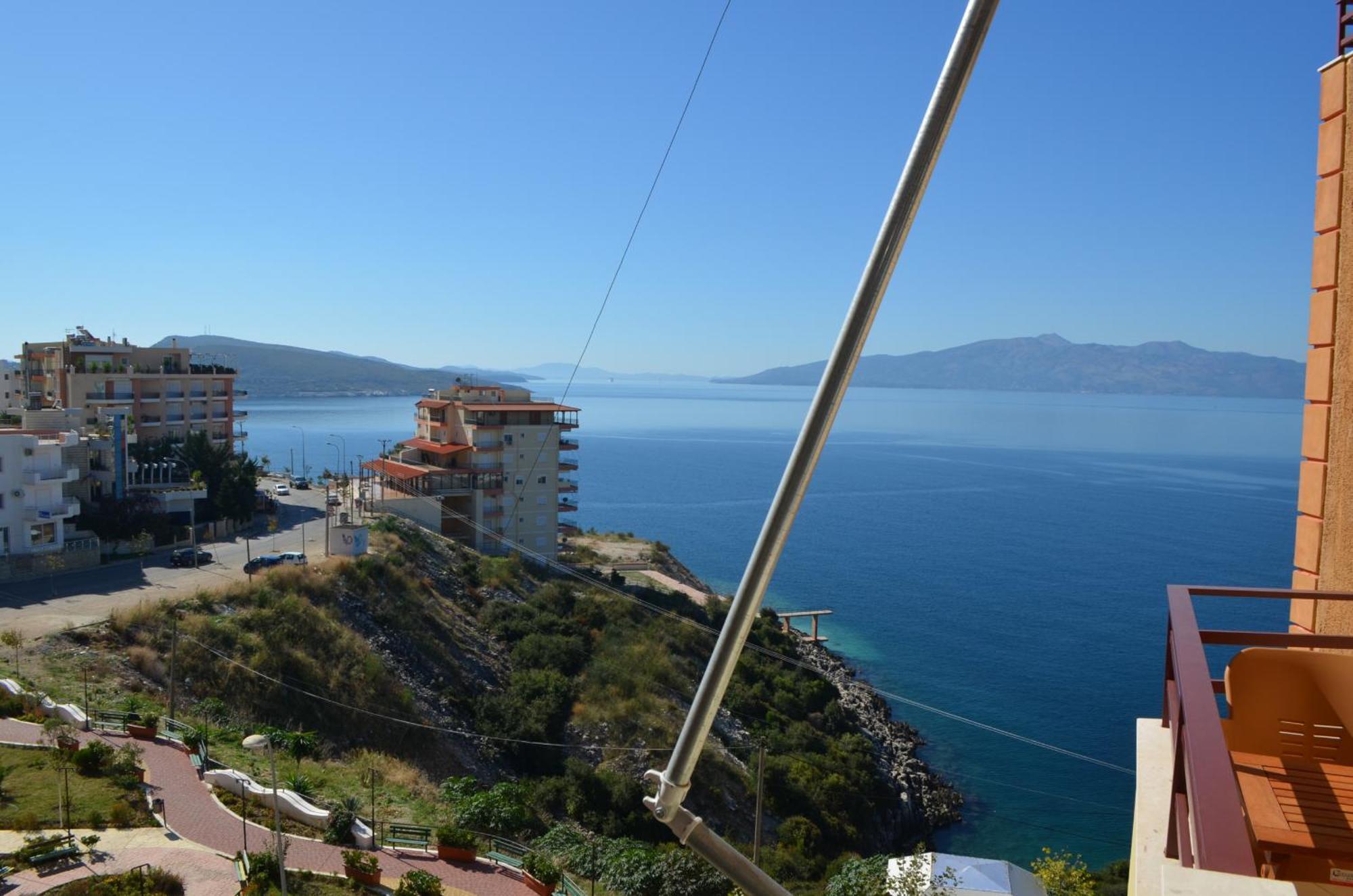 Appartement Sunset Penthouse à Saranda Extérieur photo
