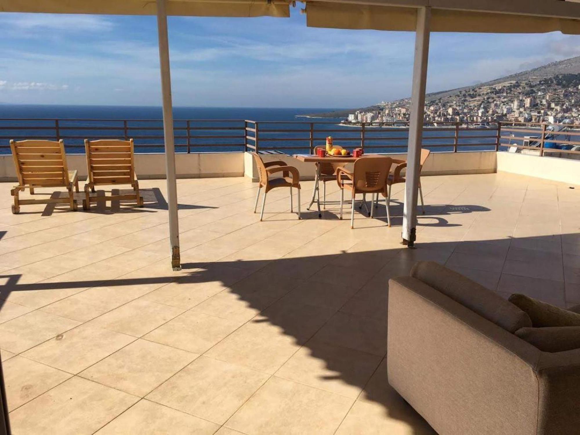 Appartement Sunset Penthouse à Saranda Extérieur photo