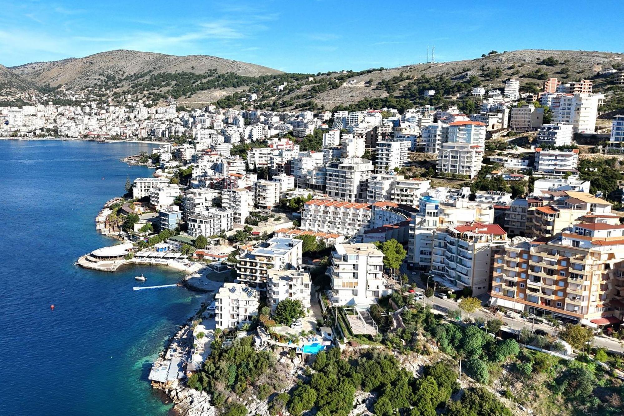 Appartement Sunset Penthouse à Saranda Extérieur photo