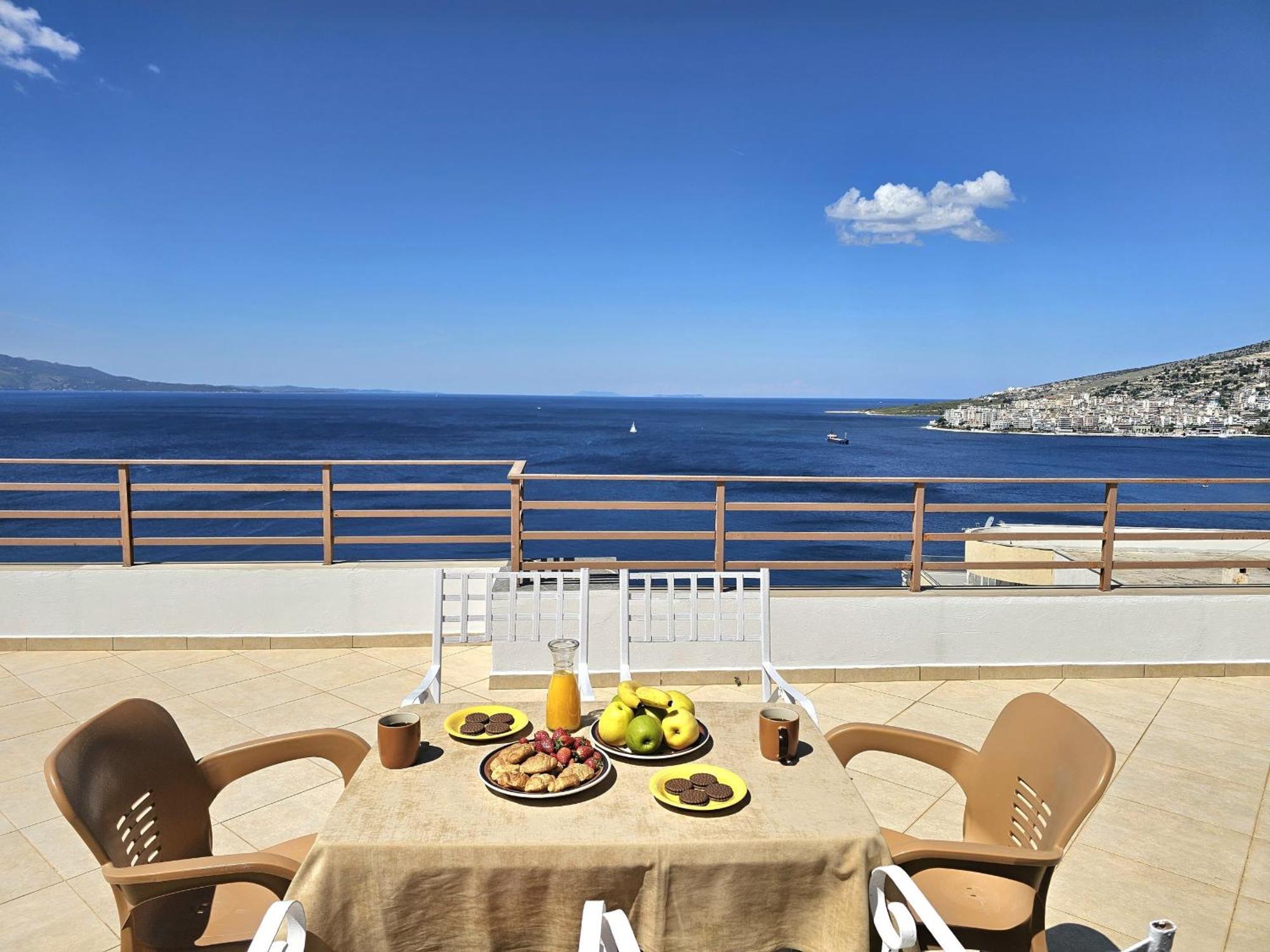 Appartement Sunset Penthouse à Saranda Extérieur photo