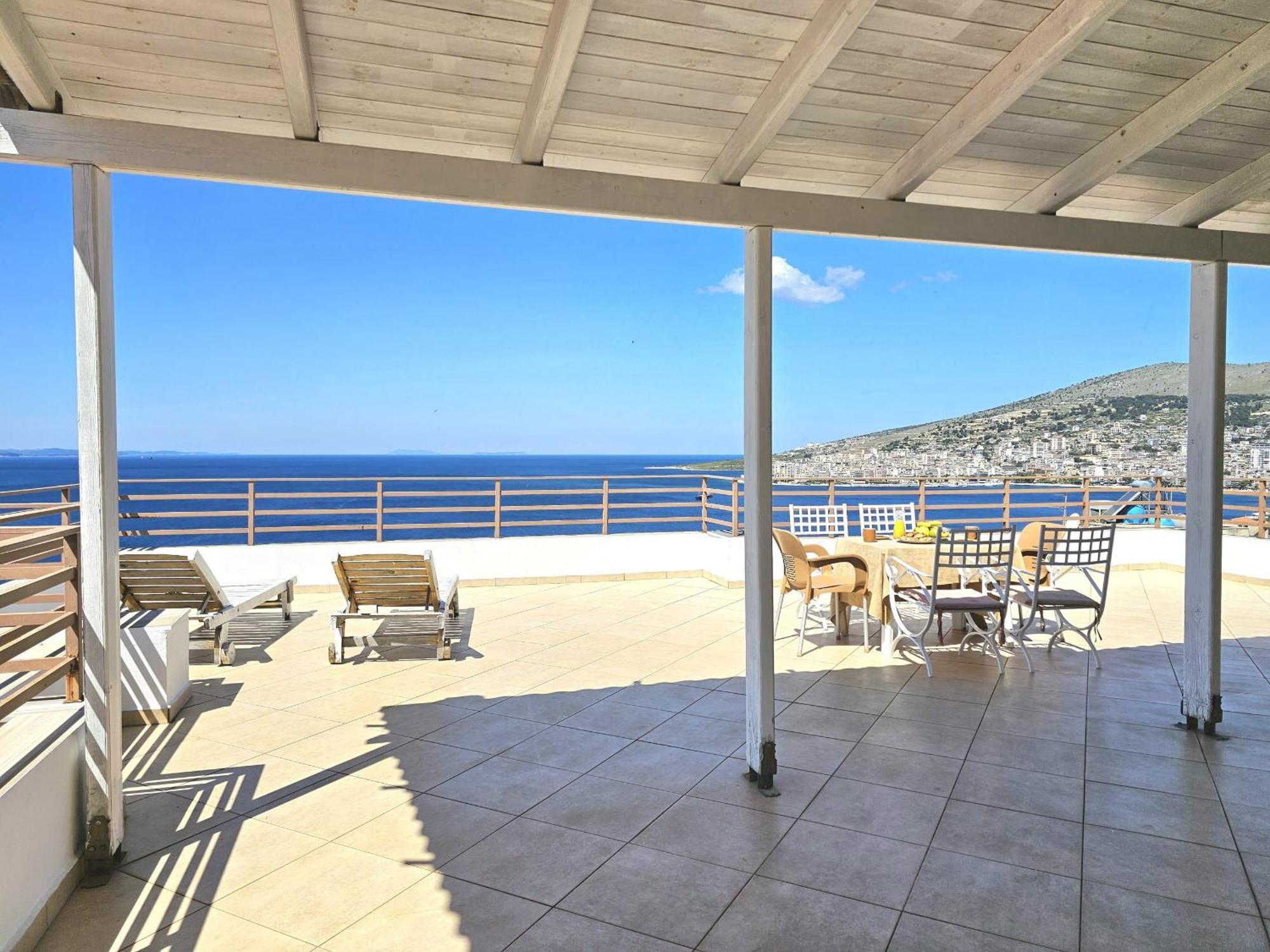 Appartement Sunset Penthouse à Saranda Extérieur photo