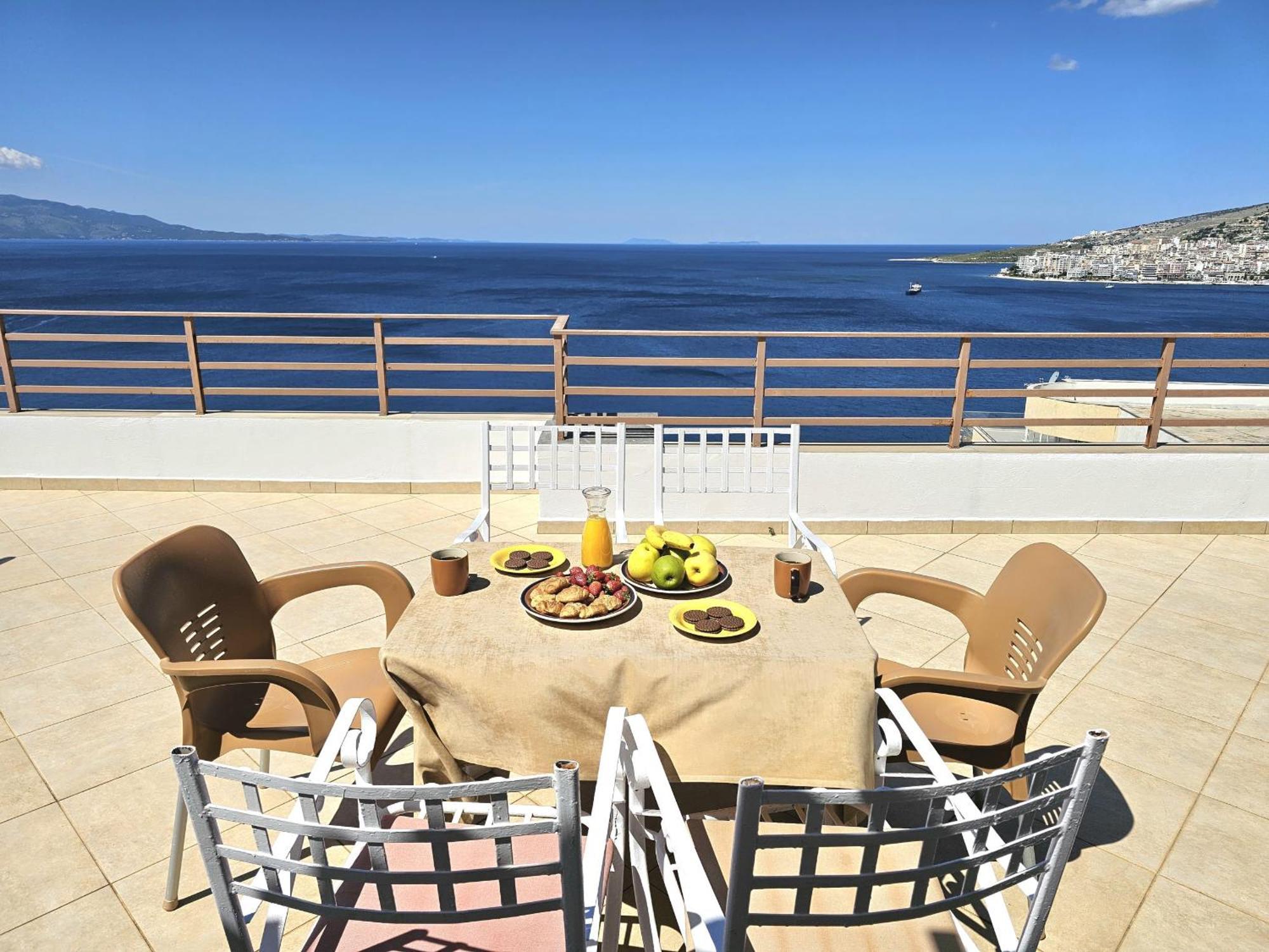 Appartement Sunset Penthouse à Saranda Extérieur photo